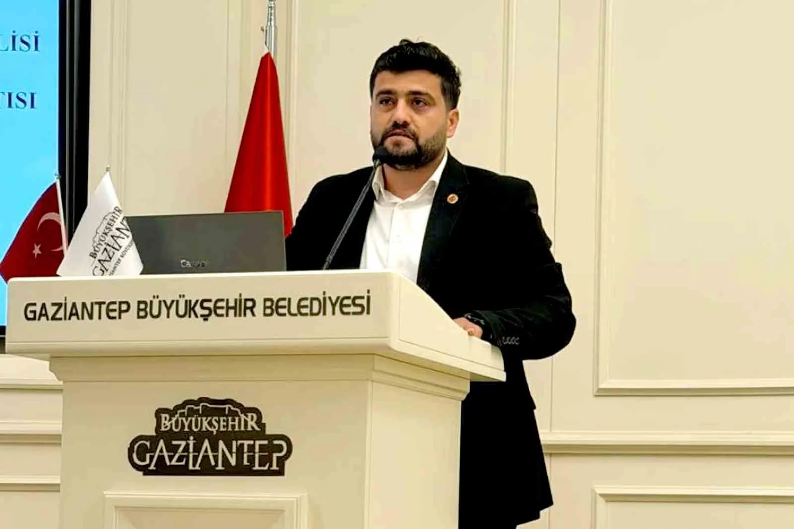 Atilla Sarıkaya’dan 11 Ekim Dünya Kız Çocukları günü mesajı