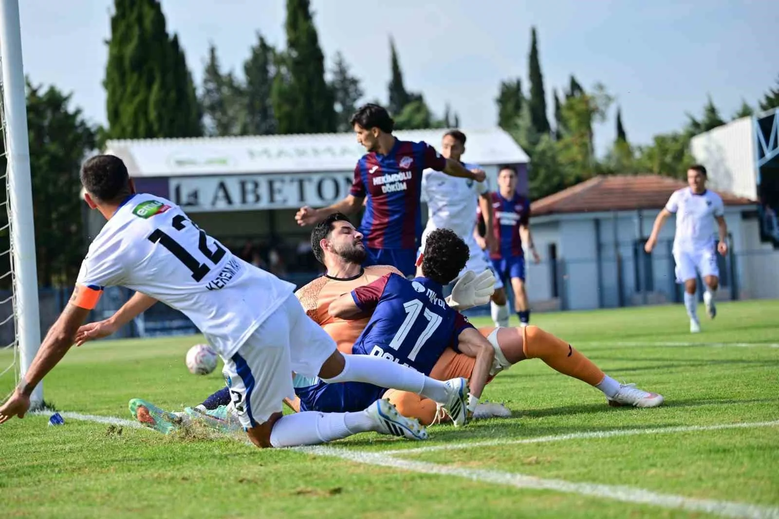 TFF 2. Lig: Karacabey Belediyespor: 2 - 1461 Trabzon FK: 2