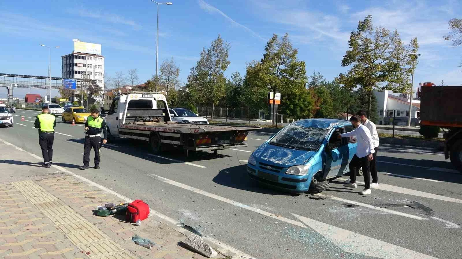 Kastamonu’da otomobil takla attı, 3 kişi burnu bile kanamadan kurtuldu