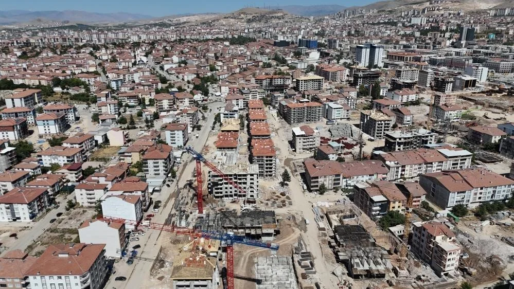 Efruz Apartmanı davasında 8 sanığa hapis cezası