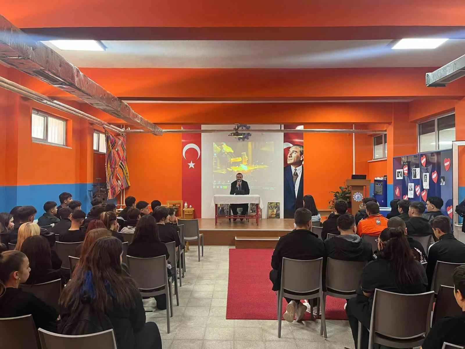 Muğla’da MESEM öğrencilerine "Cami ve Sosyal Hayat" konferansı