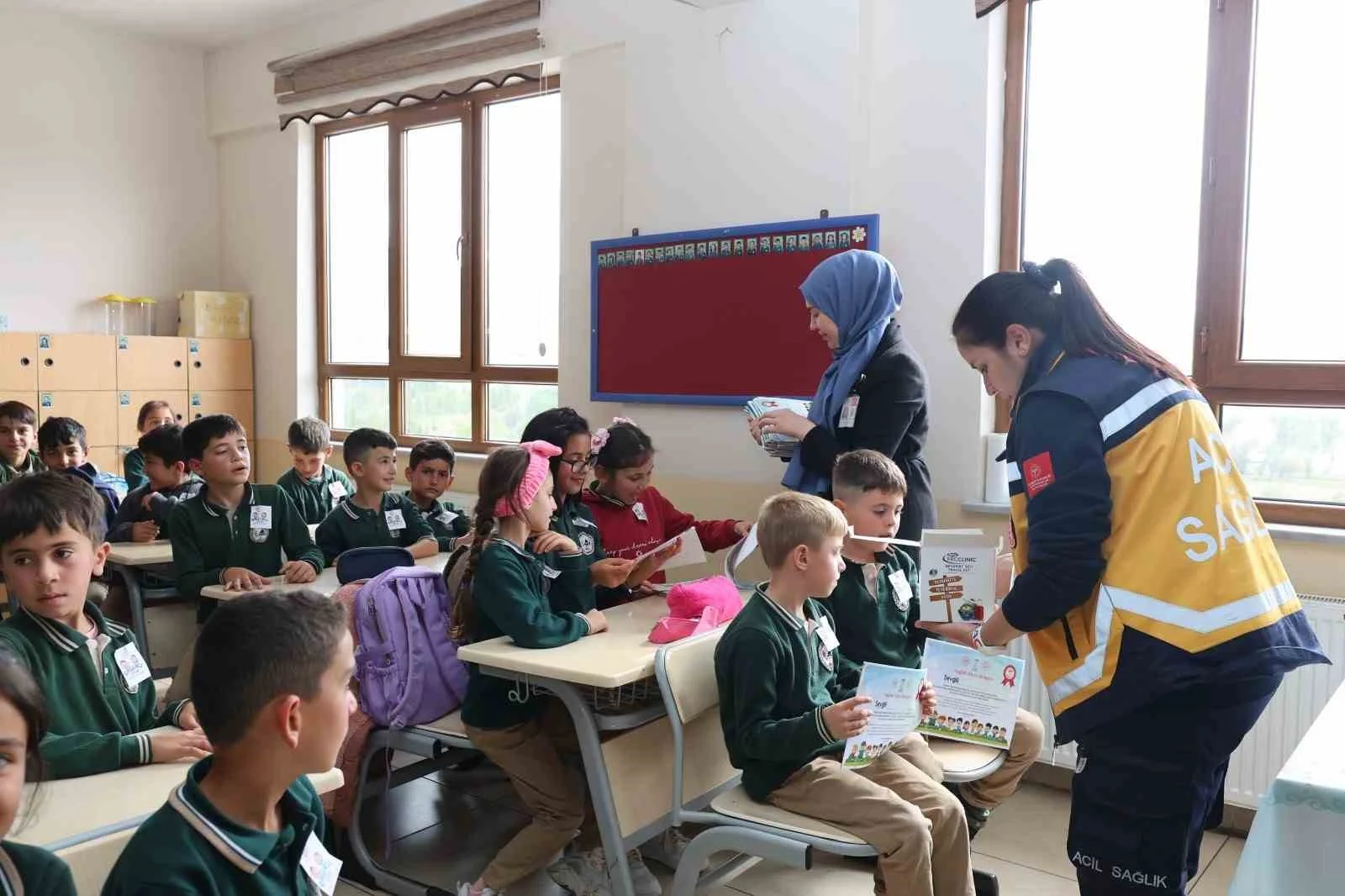 Bayburt’ta öğrenciler sağlık konusunda bilgilendirildi