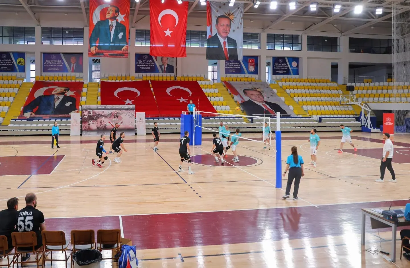 29 Ekim Cumhuriyet Kupası Voleybol Turnuvası’nın şampiyonu belli oldu