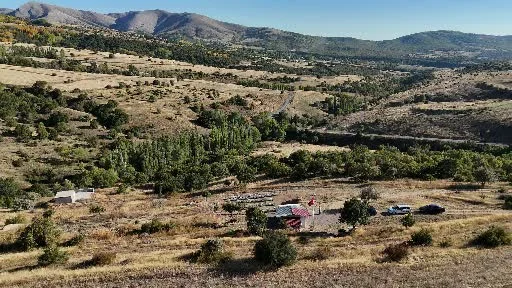 85 yaşında karakovan balı üretiyor, oğluna da aynı geleneği öneriyor