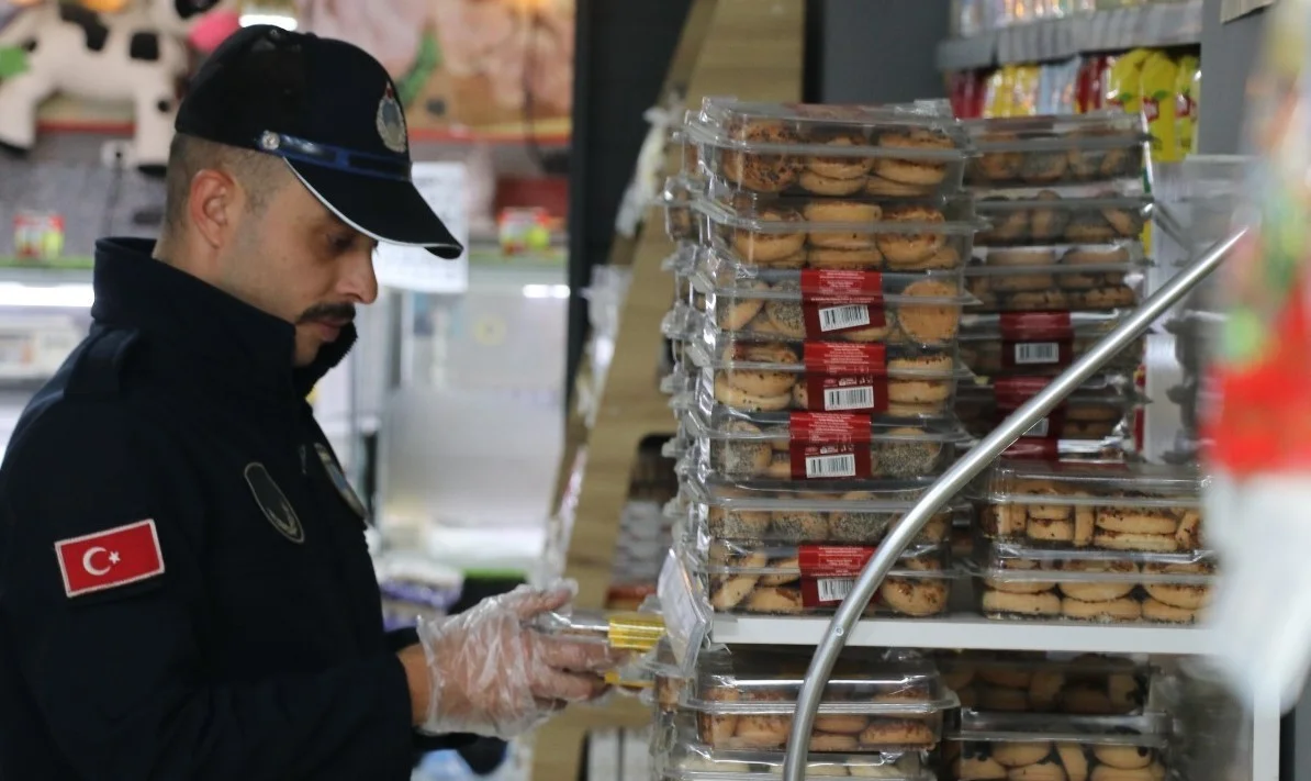 Cumayeri’nde marketlere sıkı denetim