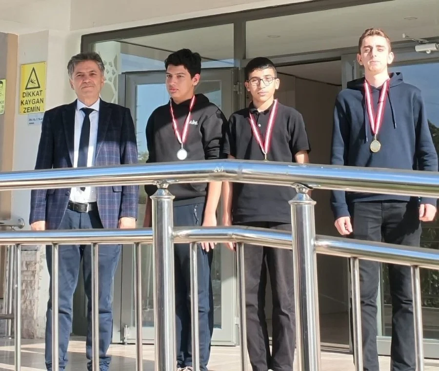 Denizli’de Cumhuriyet Bayramı sporun heyecanıyla kutlandı
