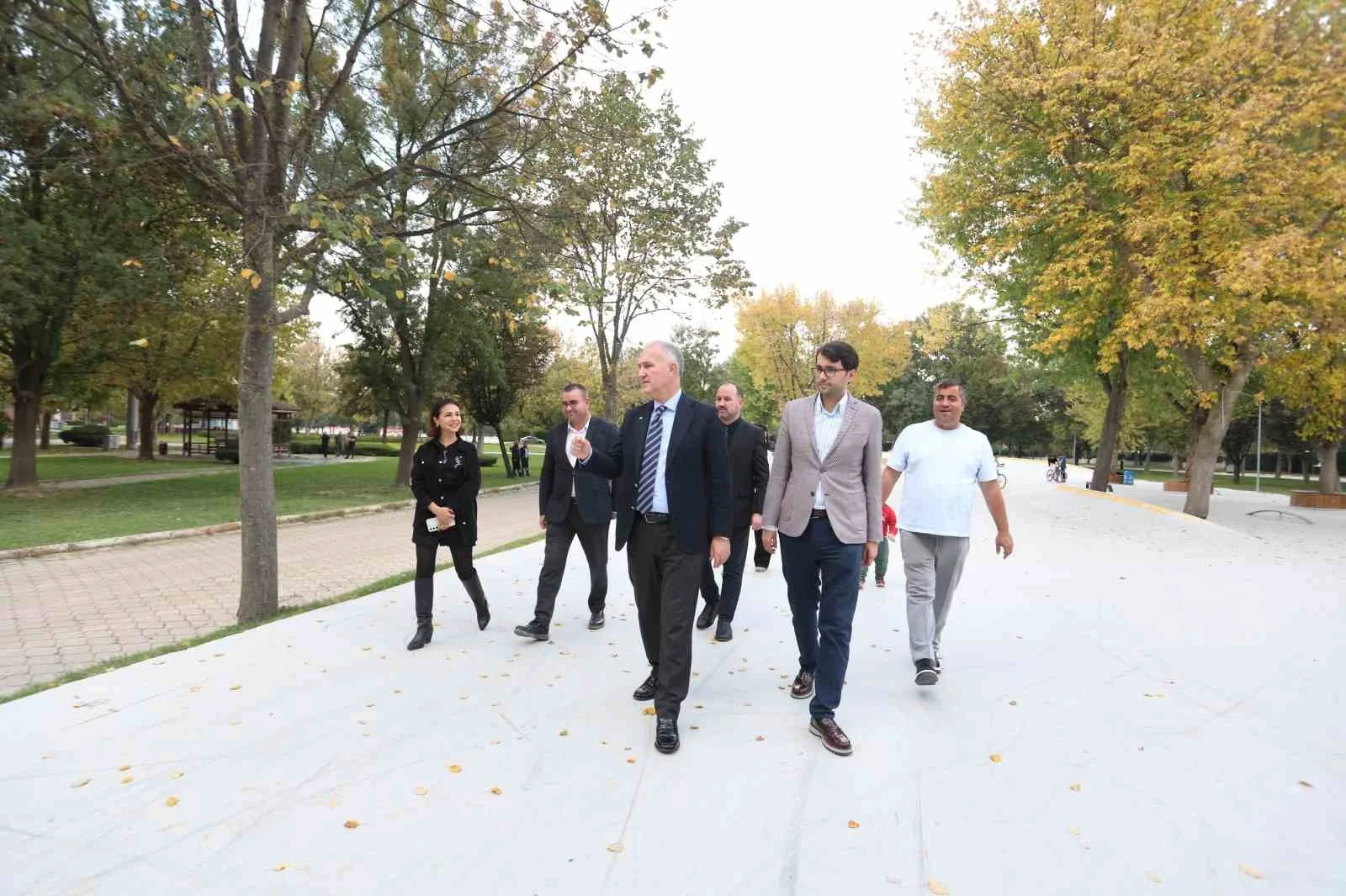 Hikmet Şahin Kültür Parkı’nda yeni kaykay ve paten park yapımında sona gelindi