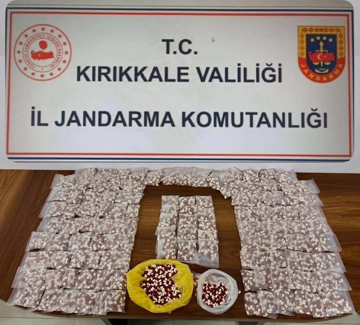 Kırıkkale’de 6 bin 953 uyuşturucu hap ele geçirildi: 4 tutuklama