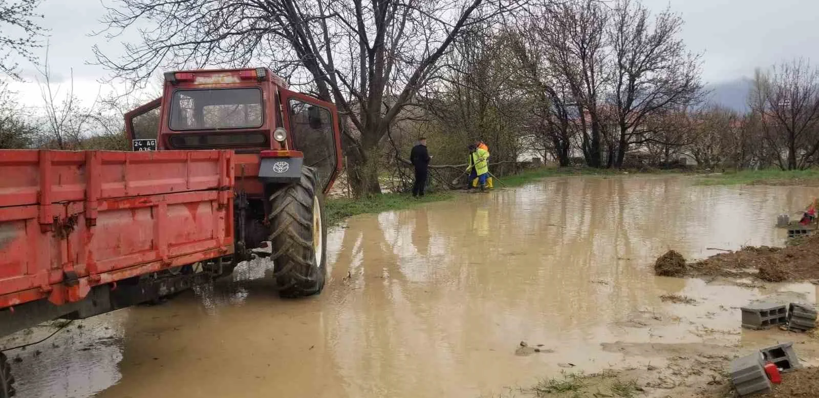 Erzincan’da tarım arazileri ve hayvan barınakları için uyarı