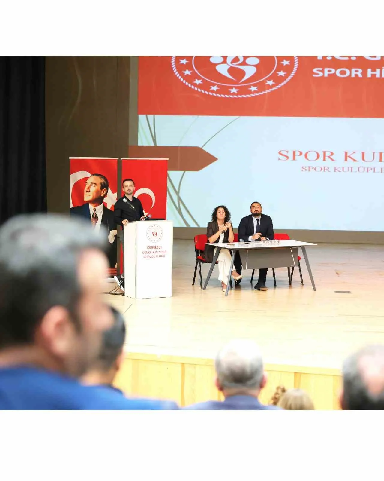 Denizli’de spor kulüpleri seminerde buluştu