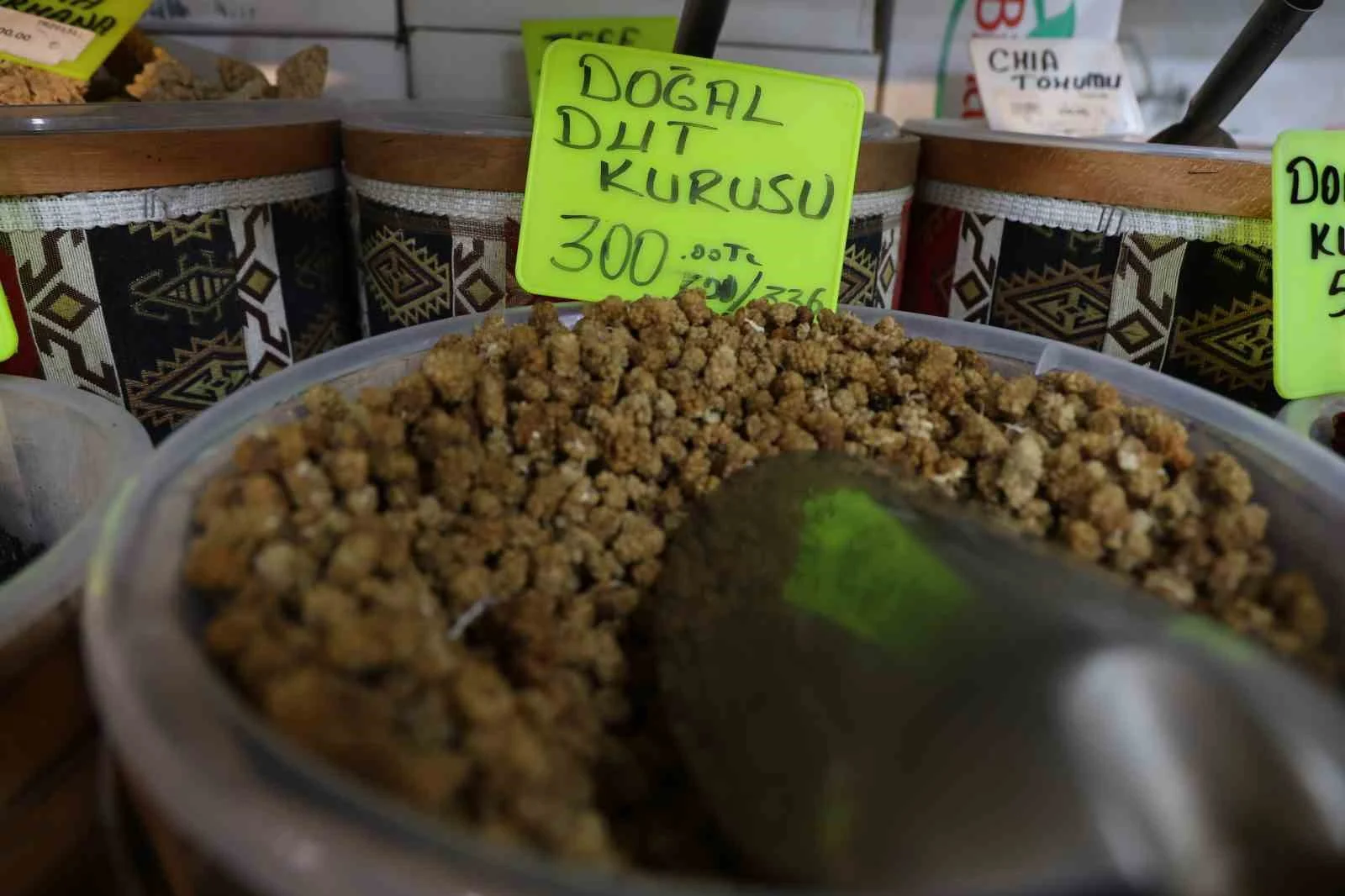 Kırşehir’de havaların soğumasıyla aktar ürünlerine ilgi arttı