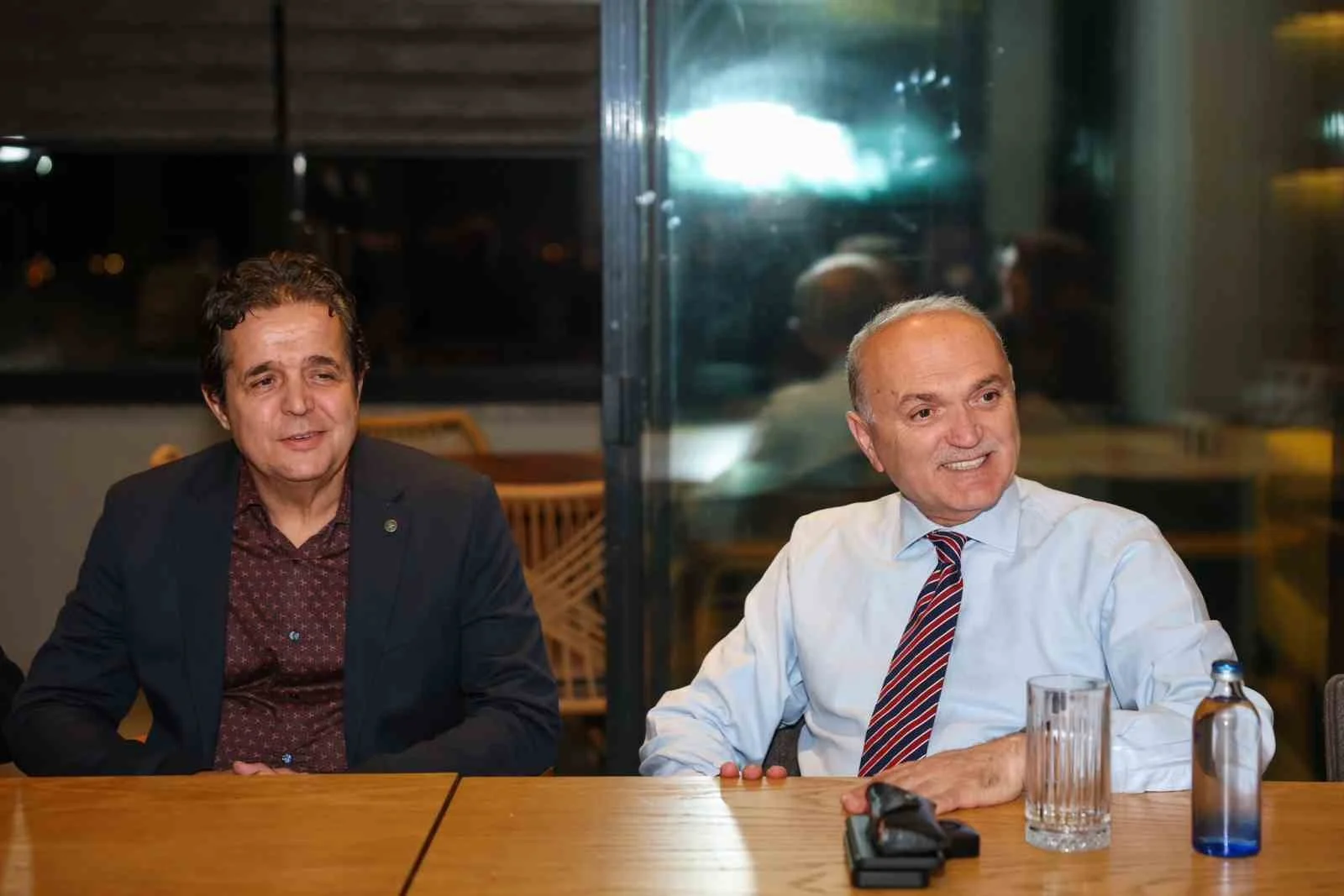 Akademisyenler Faruk Özlü ile buluştu