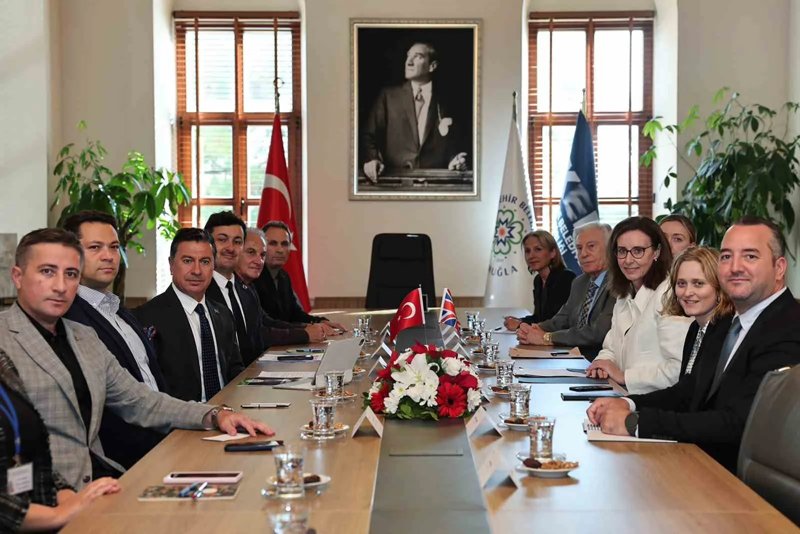 Başkan Aras, Birleşik Krallık Büyükelçisi Jennifer Anderson’ı ağırladı