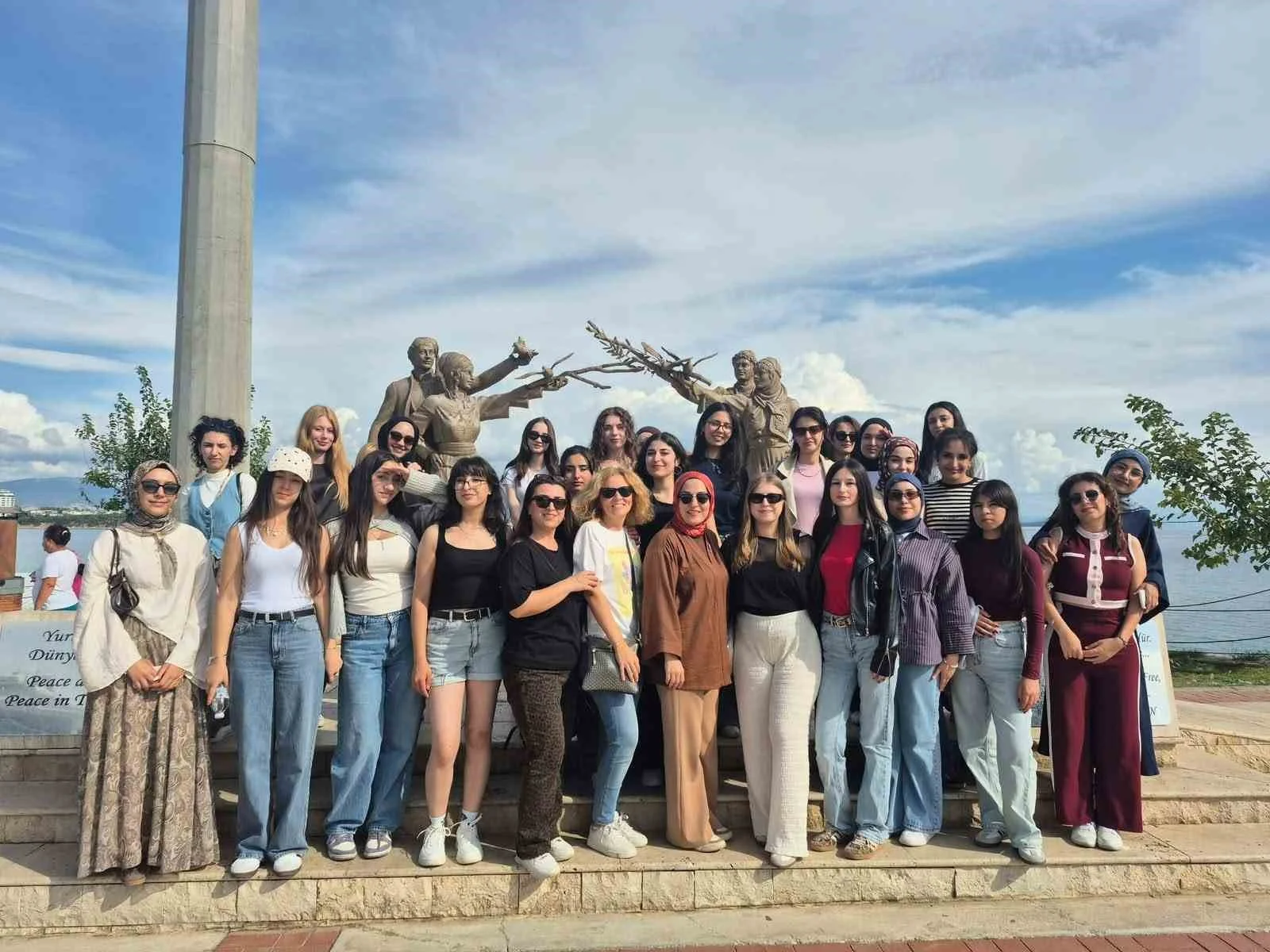 Üniversite öğrencileri Didim ve Milet’in tarihi mirasını keşfetti