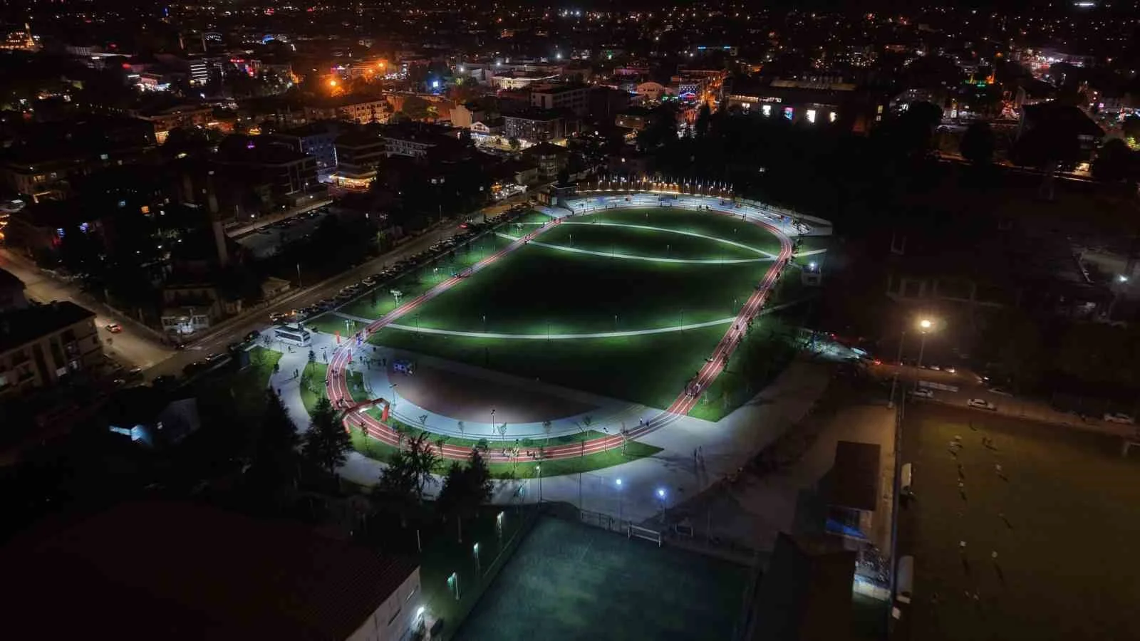 Düzceliler Merkez Park’ta spor için buluştu