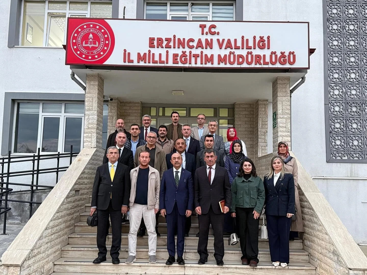 Erzincan’da öğrenci güvenliği için alınacak tedbirler görüşüldü