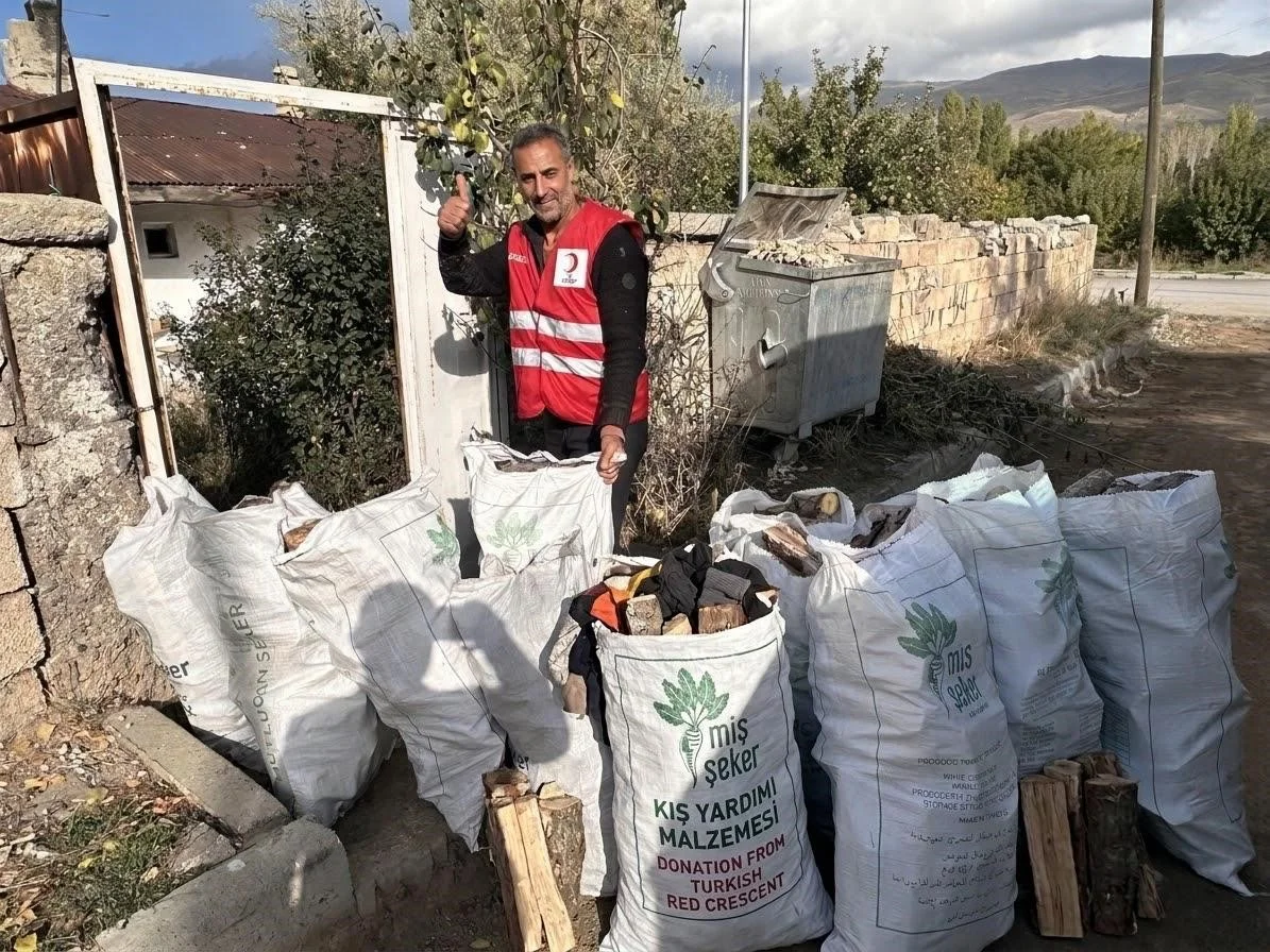 Kızılay’dan yaşlılara kış desteği