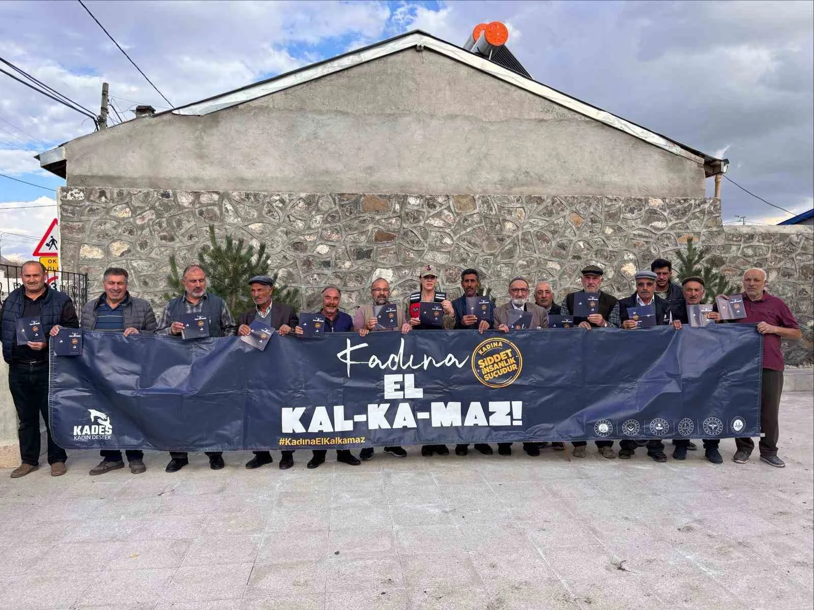 Kars’ta 152 vatandaşa KADES ve 6284 sayılı Kanun anlatıldı