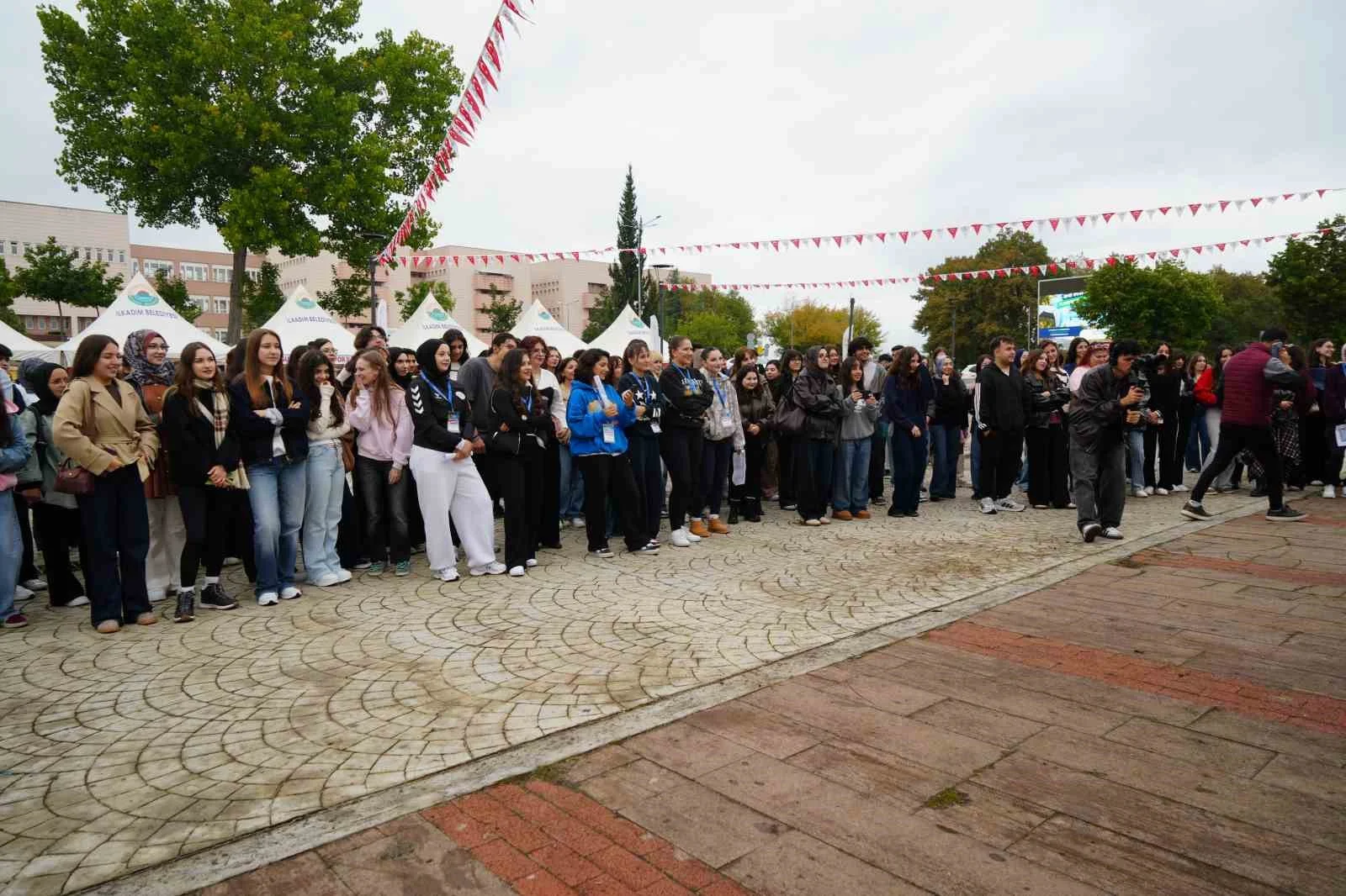 OMÜ’de yeni akademik yıl UyumFest’26 ile renklendi