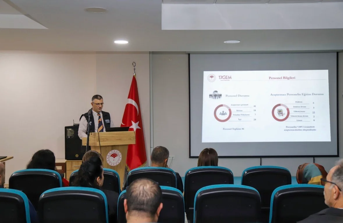 Bingöl’de su ürünleri üreticilerine balık hastalıkları ve yetiştiricilik eğitimi verildi