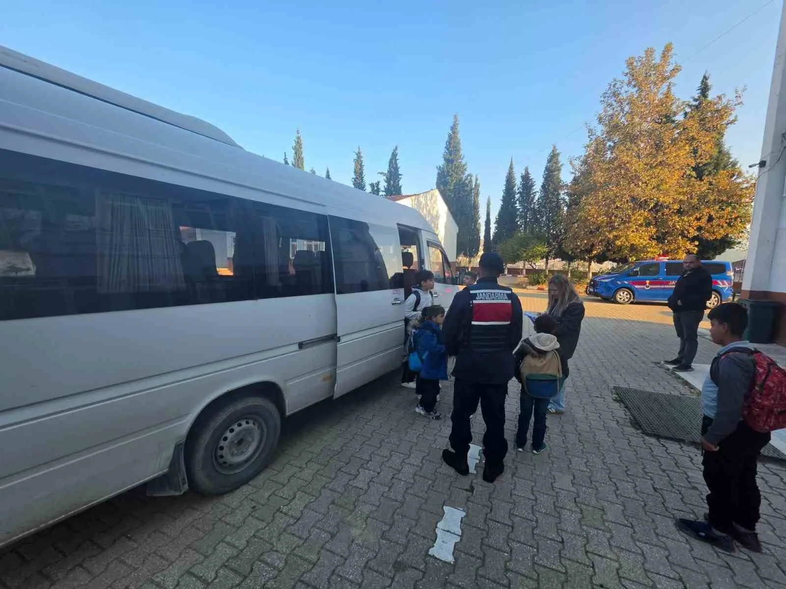 Bilecik’te 10 okulda jandarma denetimi