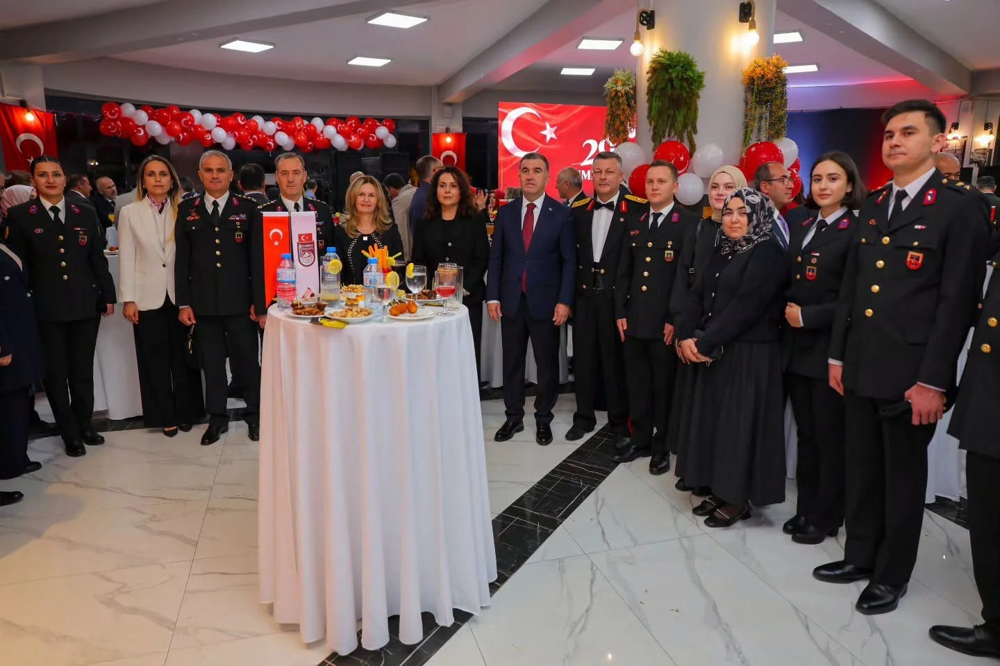 Bayburt’ta Cumhuriyet’in 103’üncü yılı dolayısıyla resepsiyon düzenlendi
