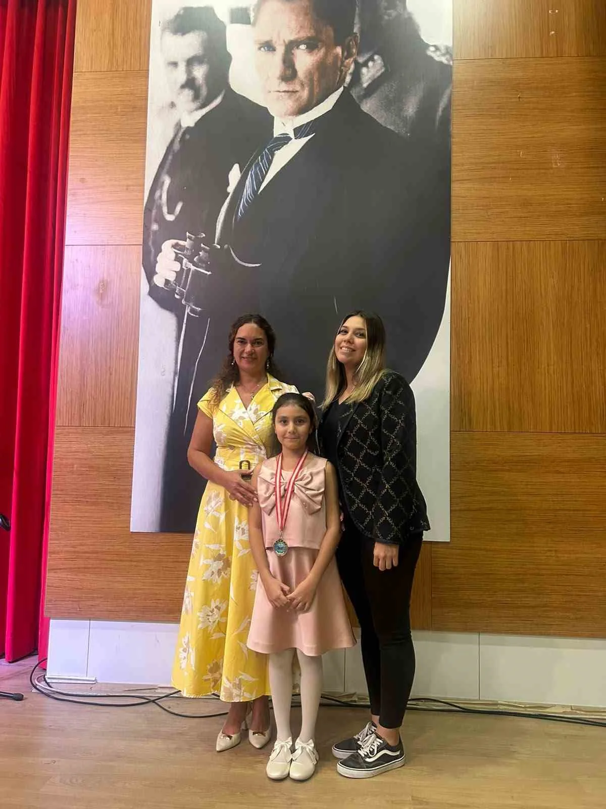 Honazlı Melisa, uluslararası müzik festivalinde Denizli’nin gururu oldu