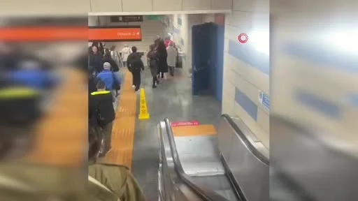 Hacıosman Metro İstasyonu’nu su bastı: Tavandan akan suları görenler şaşırdı