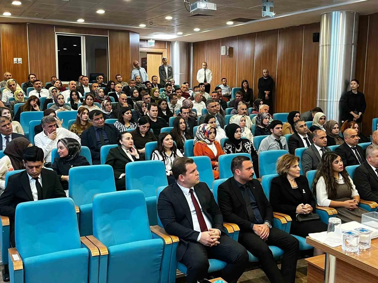 Adıyaman’da adliye personeline koruyucu aile eğitimi verildi