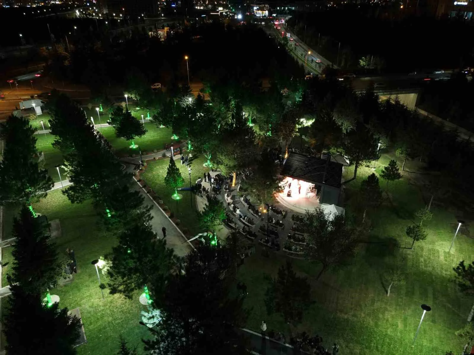 ERÜ Gençlik Parkı açıldı