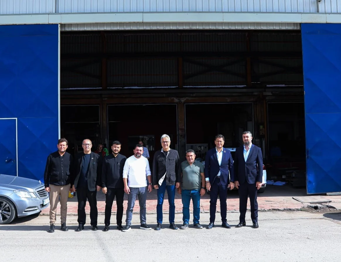 Sivas Ticaret ve Sanayi Odası Başkanı Zeki Özdemir, esnafların taleplerini dinledi
