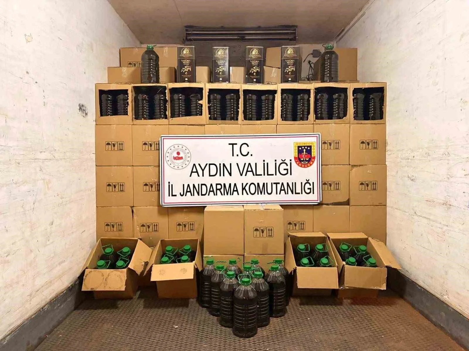 Aydın’da 5 bin 300 litre sahte zeytinyağı ele geçirildi