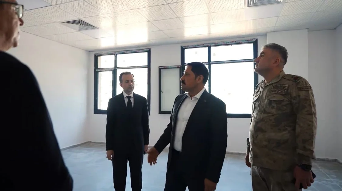 Payas’ta halk eğitim merkezi ve öğrenci pansiyonu inşaatında sona yaklaşıldı