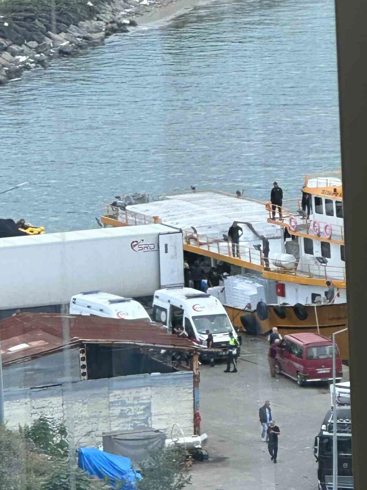 Trabzon açıklarındaki balıkçı teknesinde iş kazası: 1’i ağır 4 yaralı