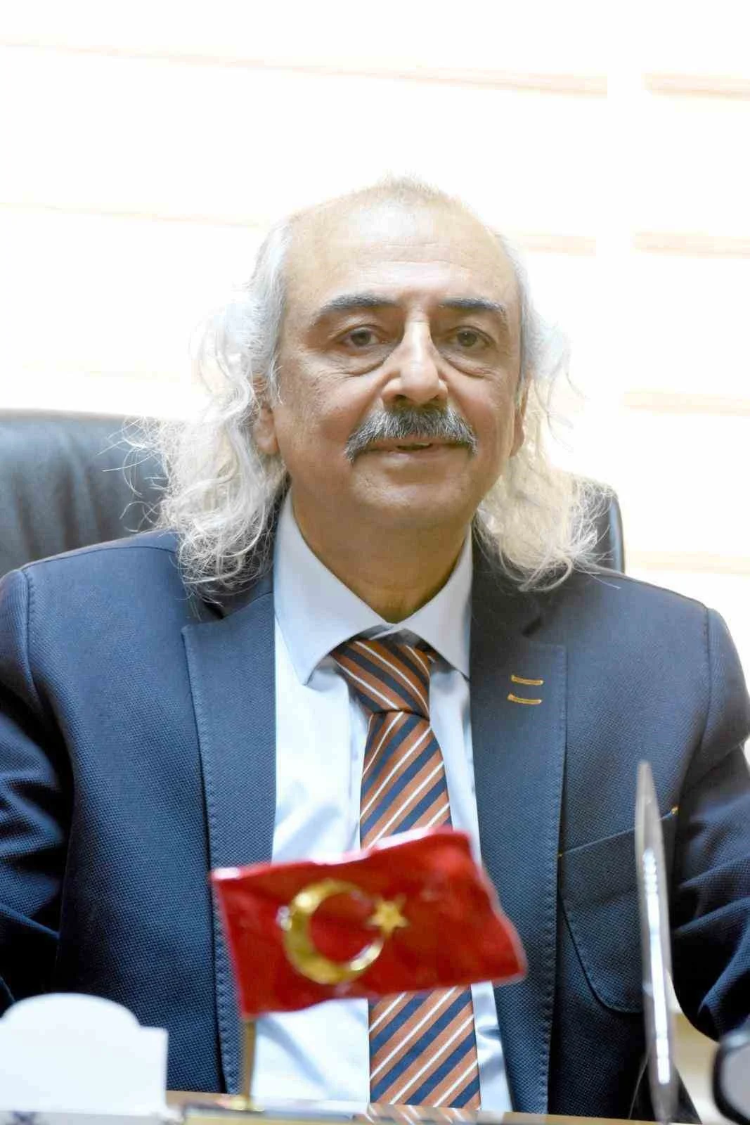Erzurum Tarih Derneği Başkanı Özden: ’’Cumhuriyetimizin ve millet iradesinin en güçlü bekçileriyiz’’
