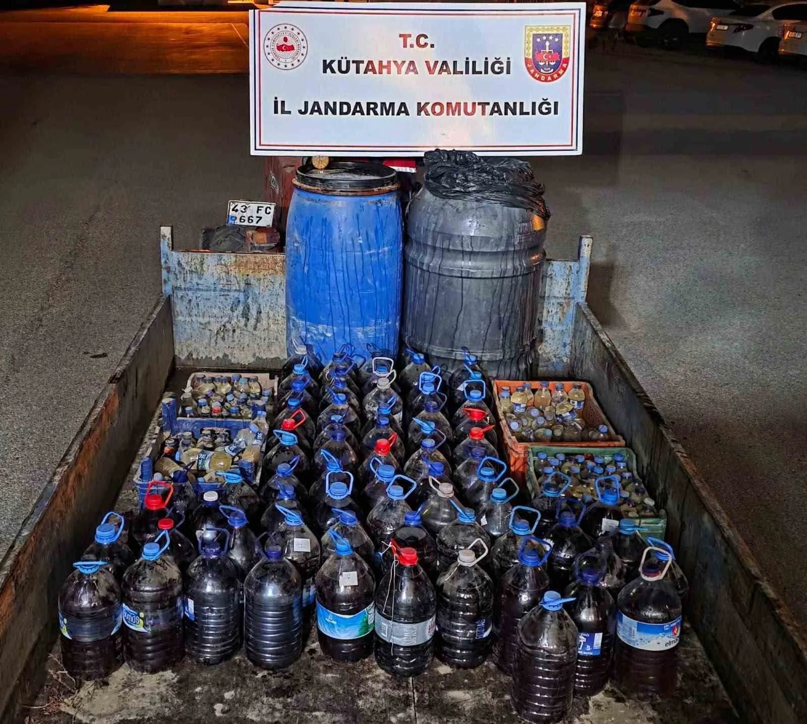 Kütahya’da 960 litre kaçak şarap ele geçirildi