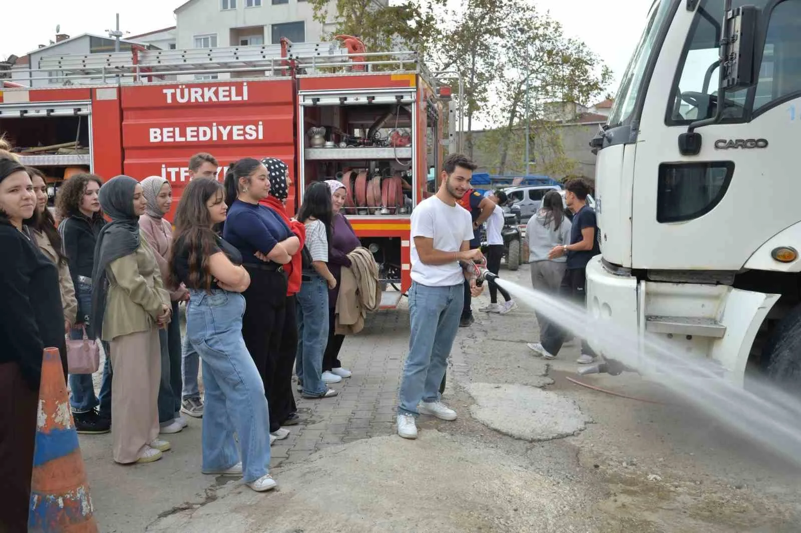 Türkeli’de uygulamalı itfaiye eğitimi