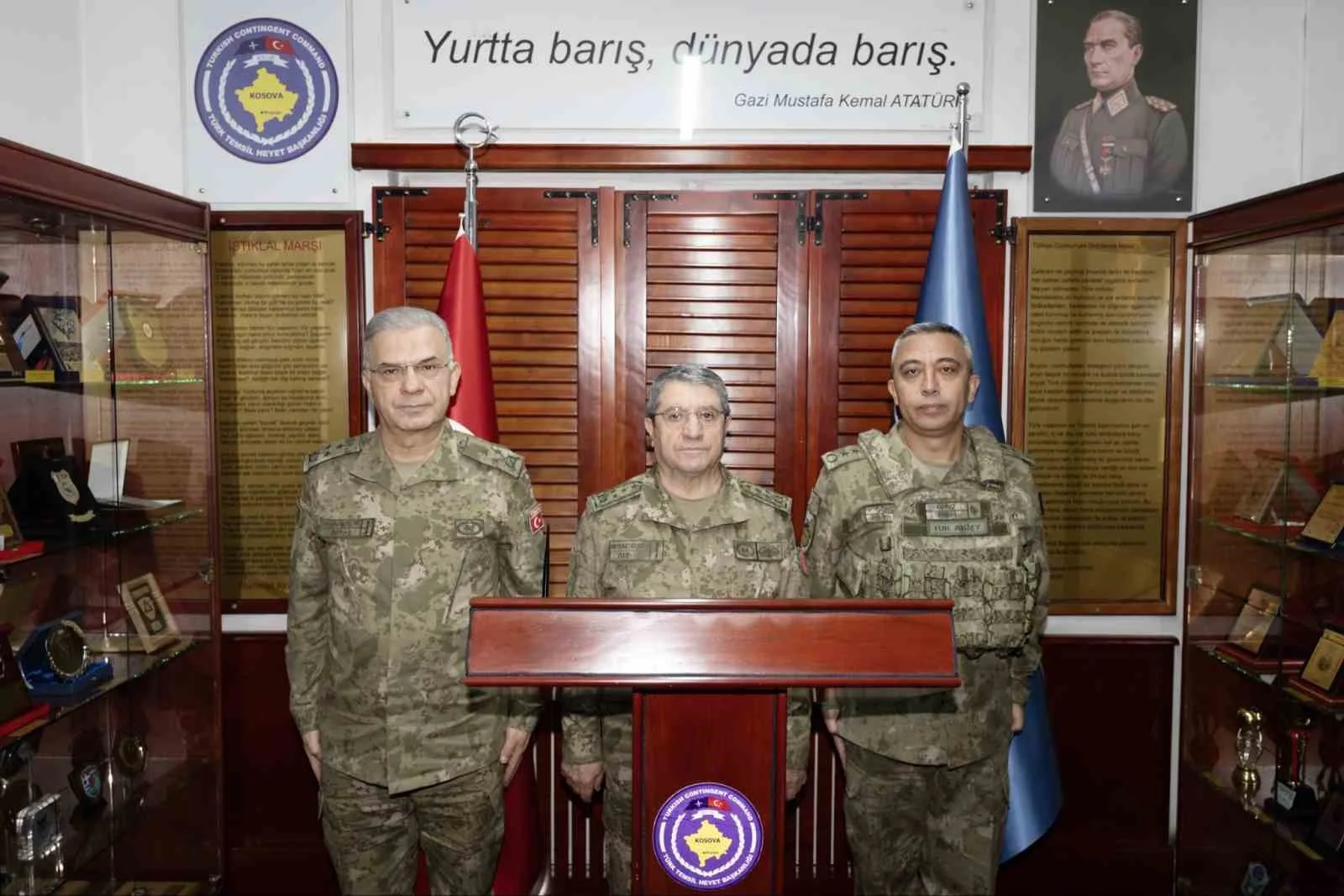 Kosova Barış Gücü komutası Türkiye’den İtalya’ya devredildi