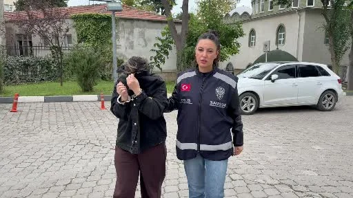 Baktığı yaşlı kadının hesabından kendi hesabına 78 bin lira aktaran kadın tutuklandı