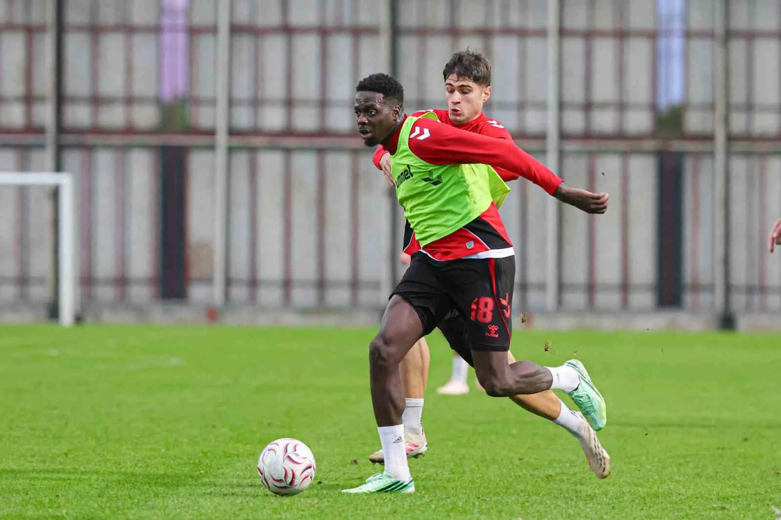 Mohamed Bayo: "Zor dönemlerden geçerken gol atmak kolay olmuyor"