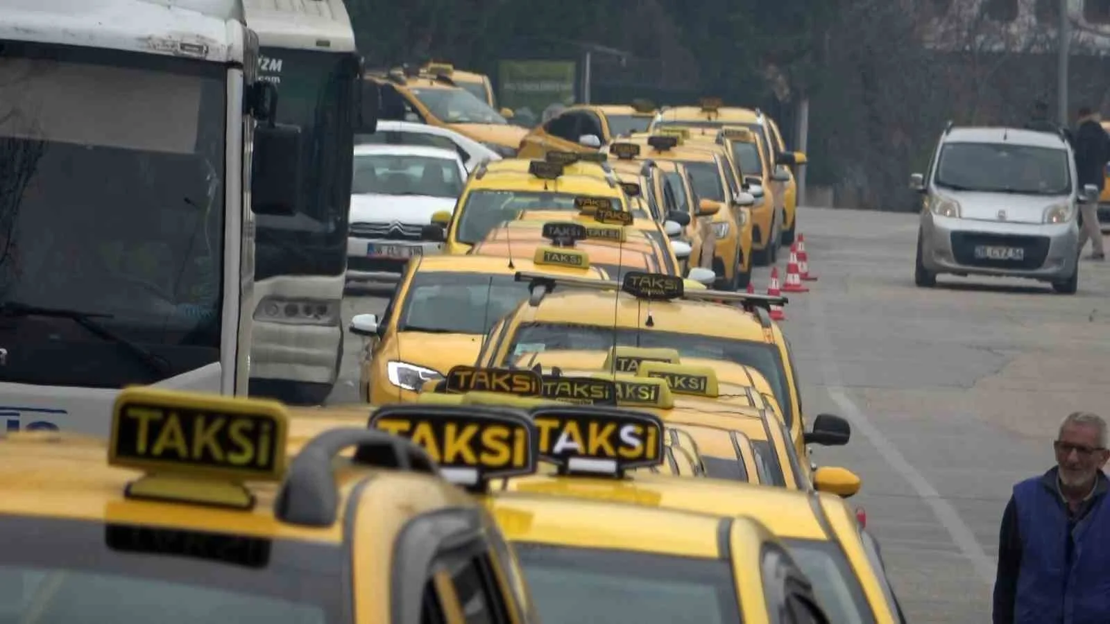 Bursa’da zamlı taksi ücretleri Pazar günü hayata geçiyor