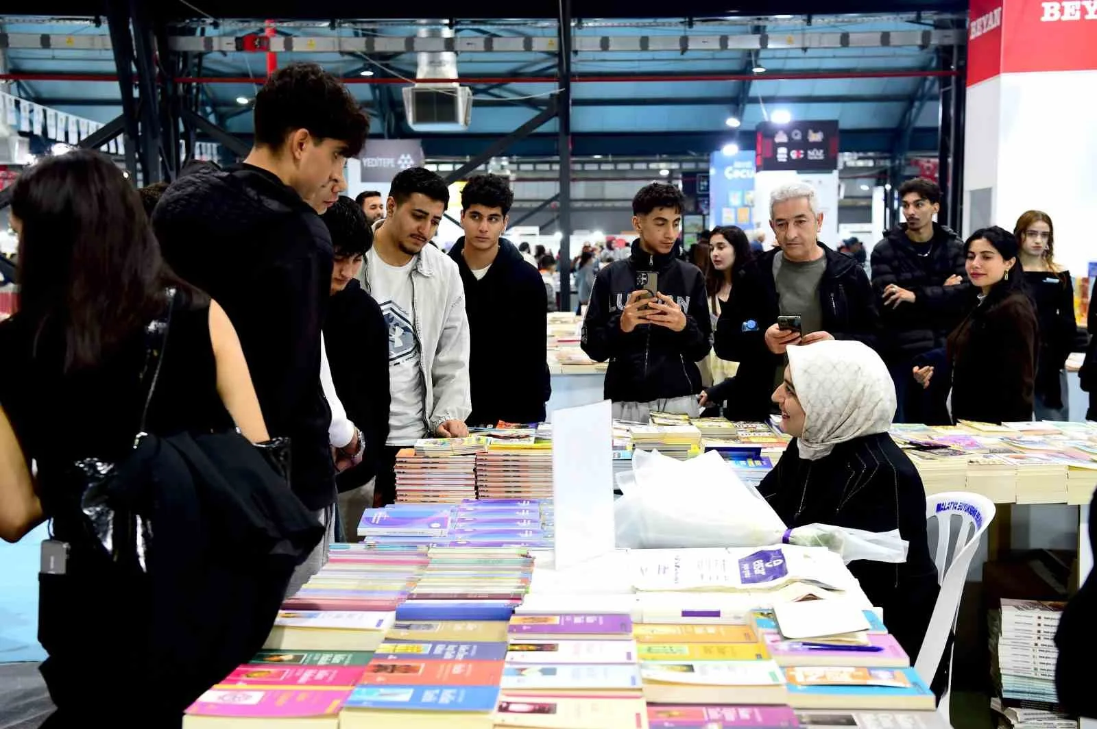 Malatya Kitap Fuarı kitapseverlerin akınına uğradı