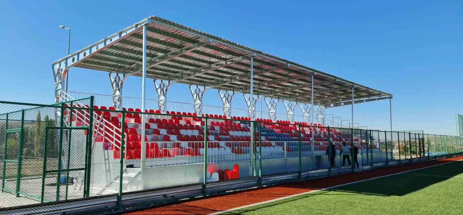 Bünyan Stadyumu’nda 500 kişilik tribün tamamlandı