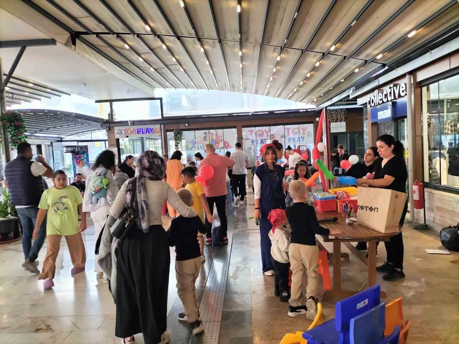 Köyceğizli çocuklar etkinliklerde gönüllerince eğlendi