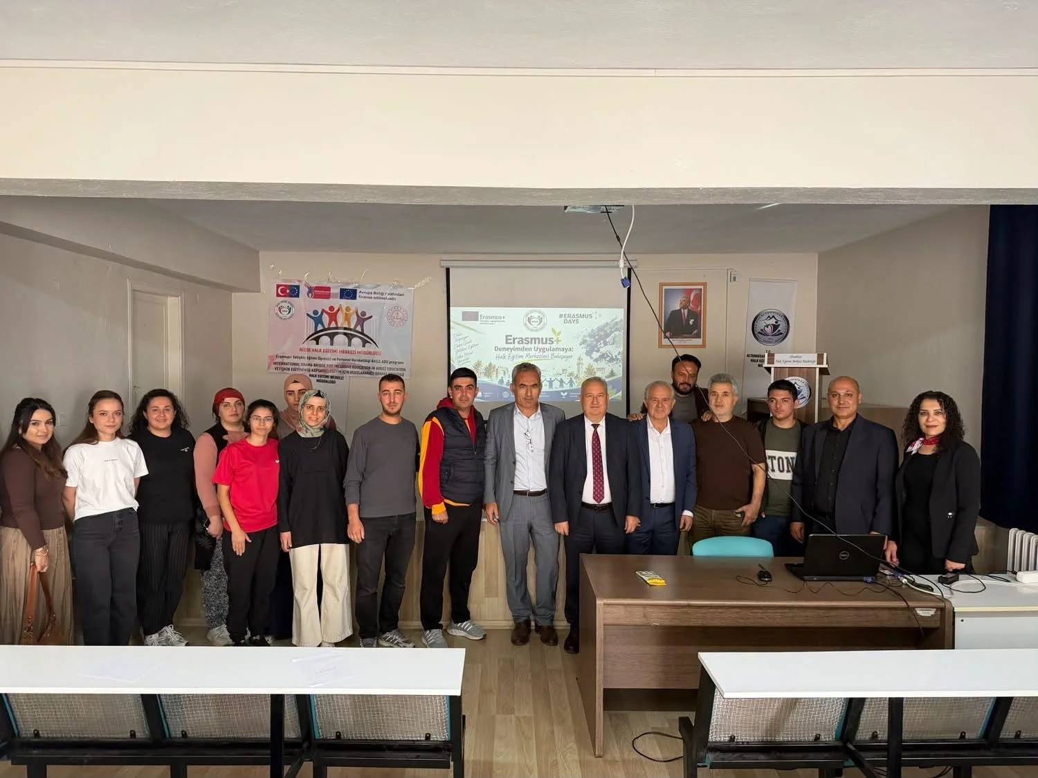 Erasmus+ deneyimleri Bor ve Altunhisar’da paylaşıldı
