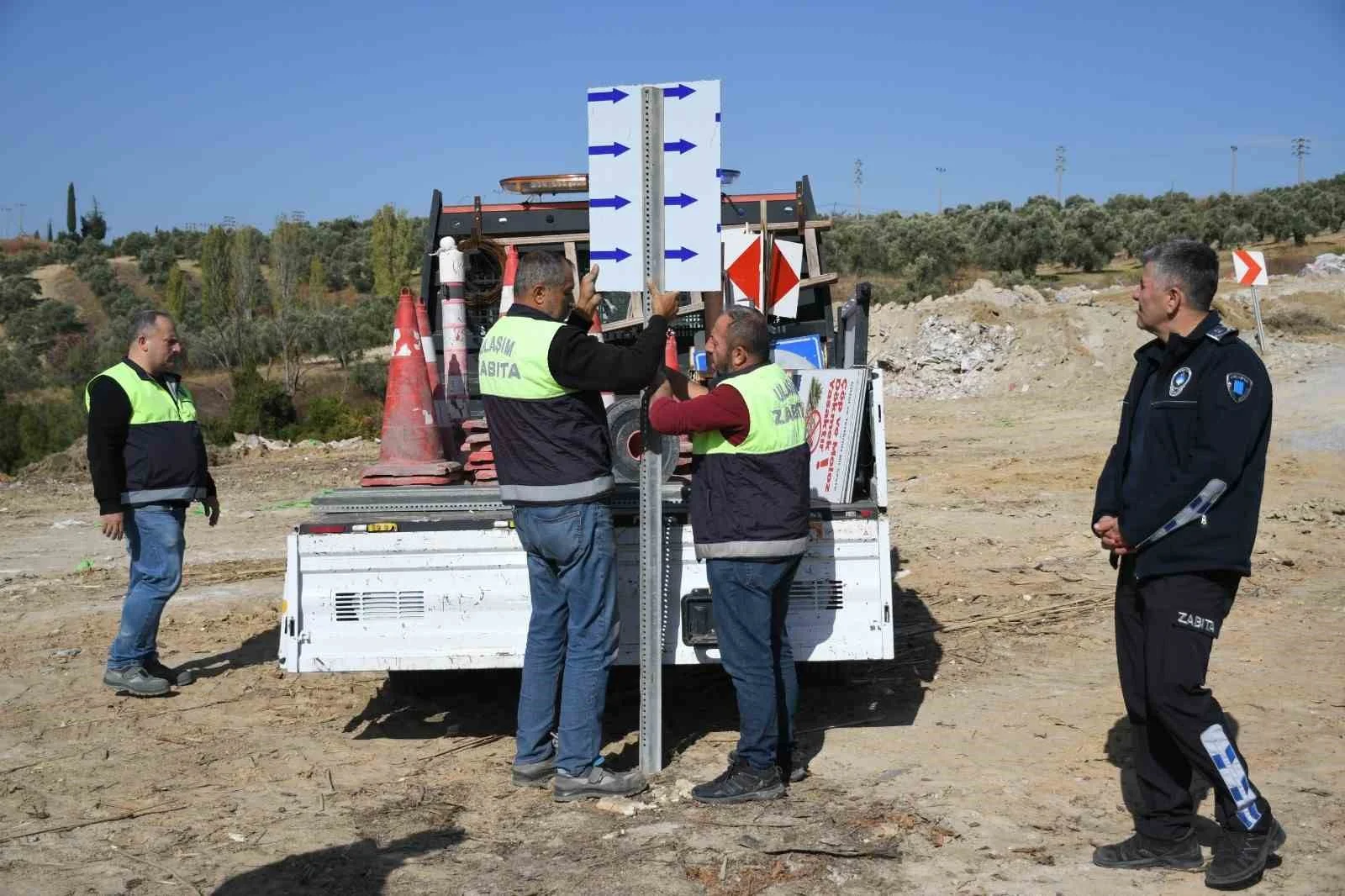 Kuşadası Belediyesi’nden kaçak moloz dökümüne karşı seferberlik