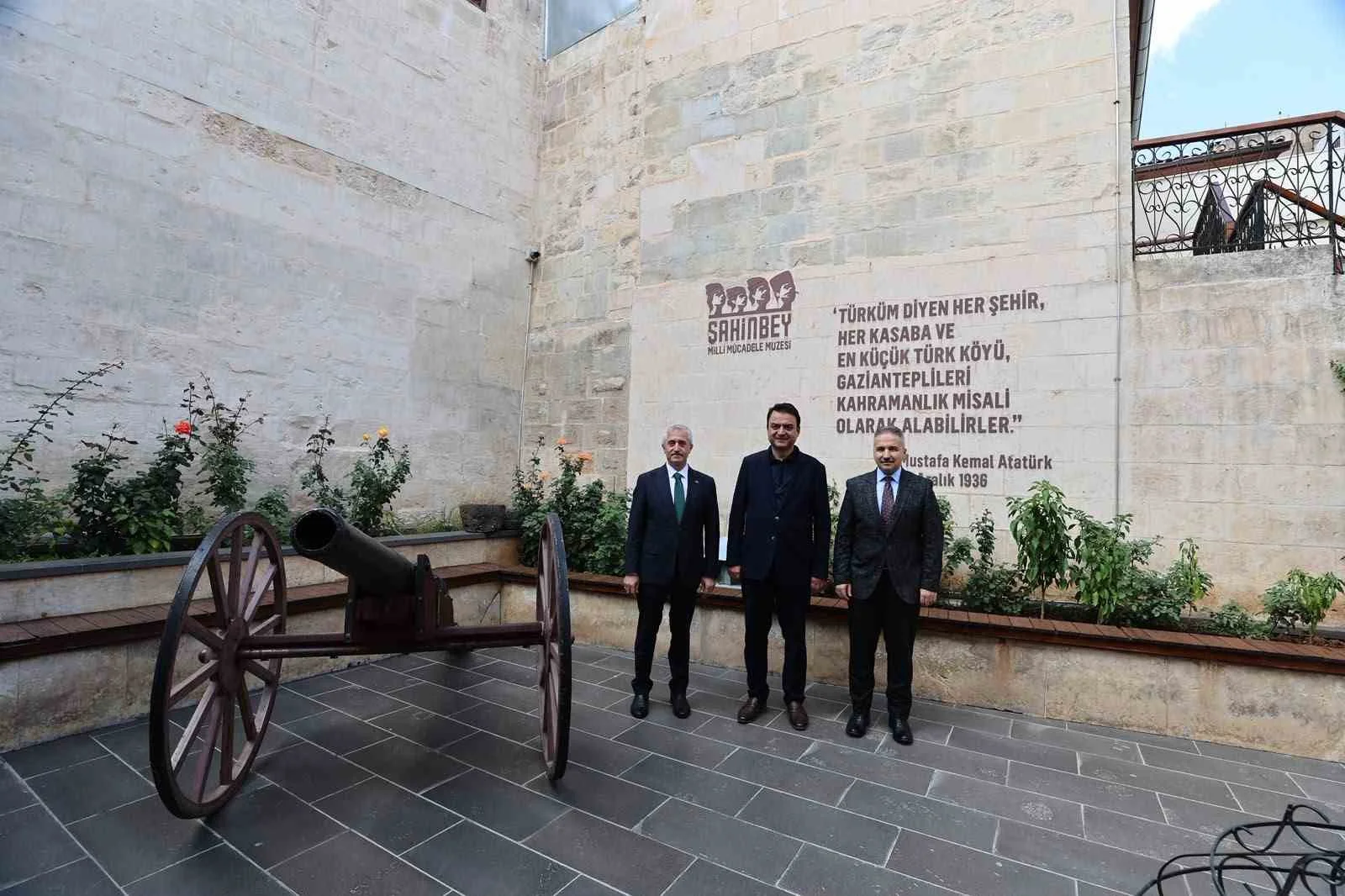 Şahinbey Belediyesi’nin projeleri Tokat protokolüne anlatıldı