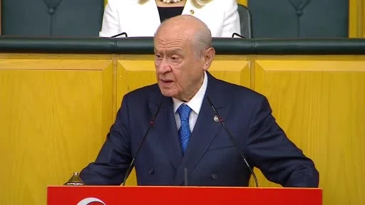 MHP Lideri Bahçeli: "Ülkemizin Terörsüz Türkiye sürecinde yönlendirilmiş sanal meselelerle odağını kaybedeceği bir yöne sürüklenmesine izin verilmemelidir"