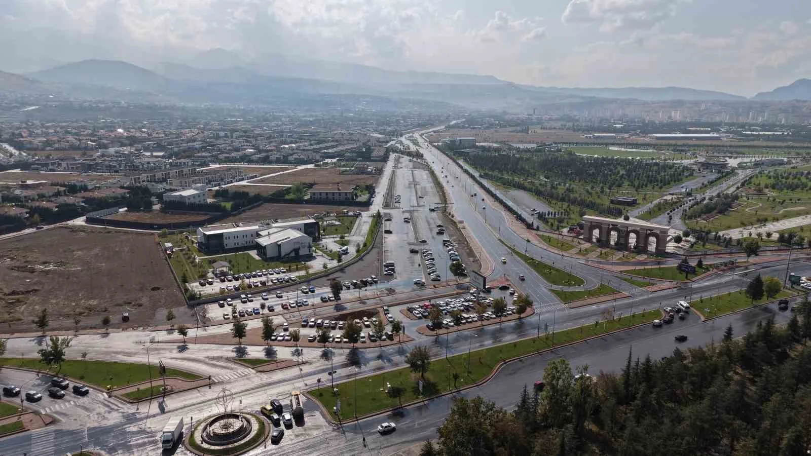 Recep Tayyip Erdoğan Millet Bahçesi için 900 araçlık yeni otopark