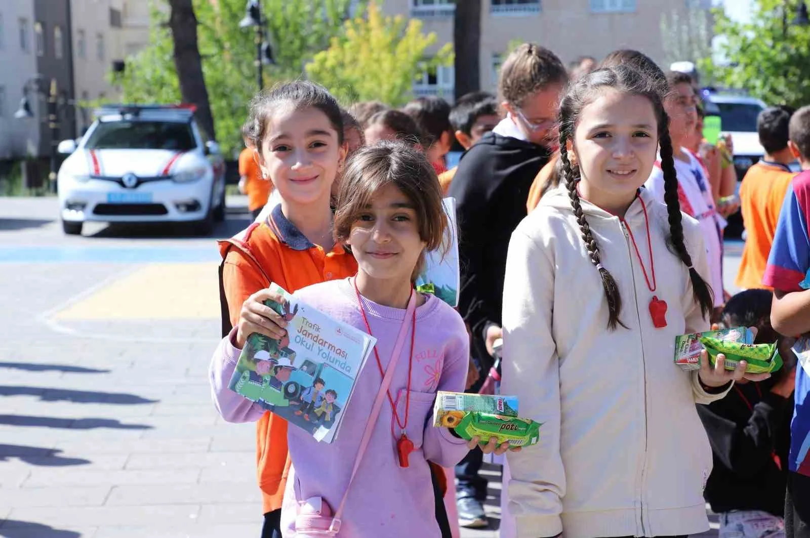 Mardin’de jandarmadan çocuklara trafik eğitimi